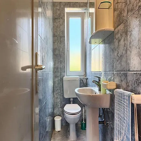 Appartement Lucija - Three Bedroom With Balcony *