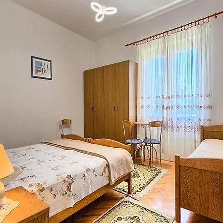 Appartement Lucija - Three Bedroom With Balcony Kaštela