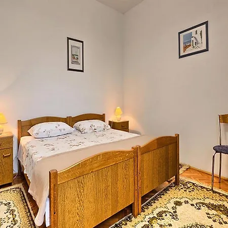 Appartement Lucija - Three Bedroom With Balcony