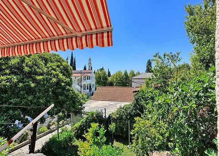 Lucija - Three Bedroom With Balcony *