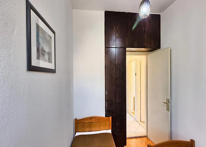 Lucija - Three Bedroom With Balcony *
